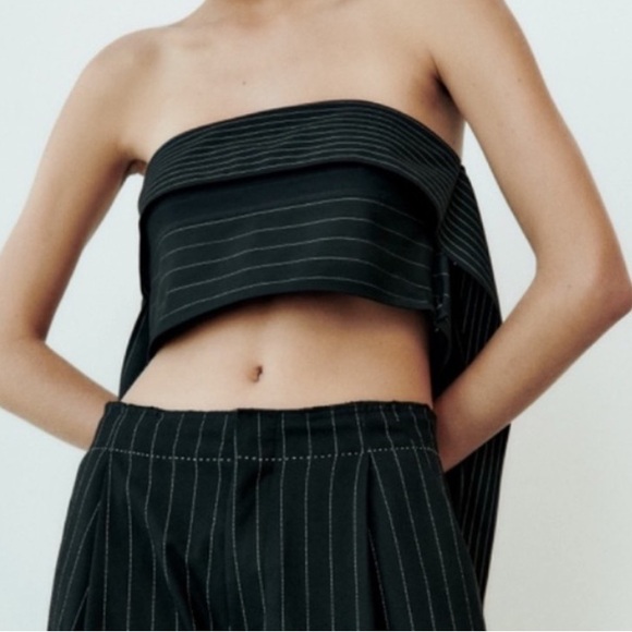 Zara Tops - New ZARA STRAPLESS STRAIGHNECK MULTI POSITION CROP TOP